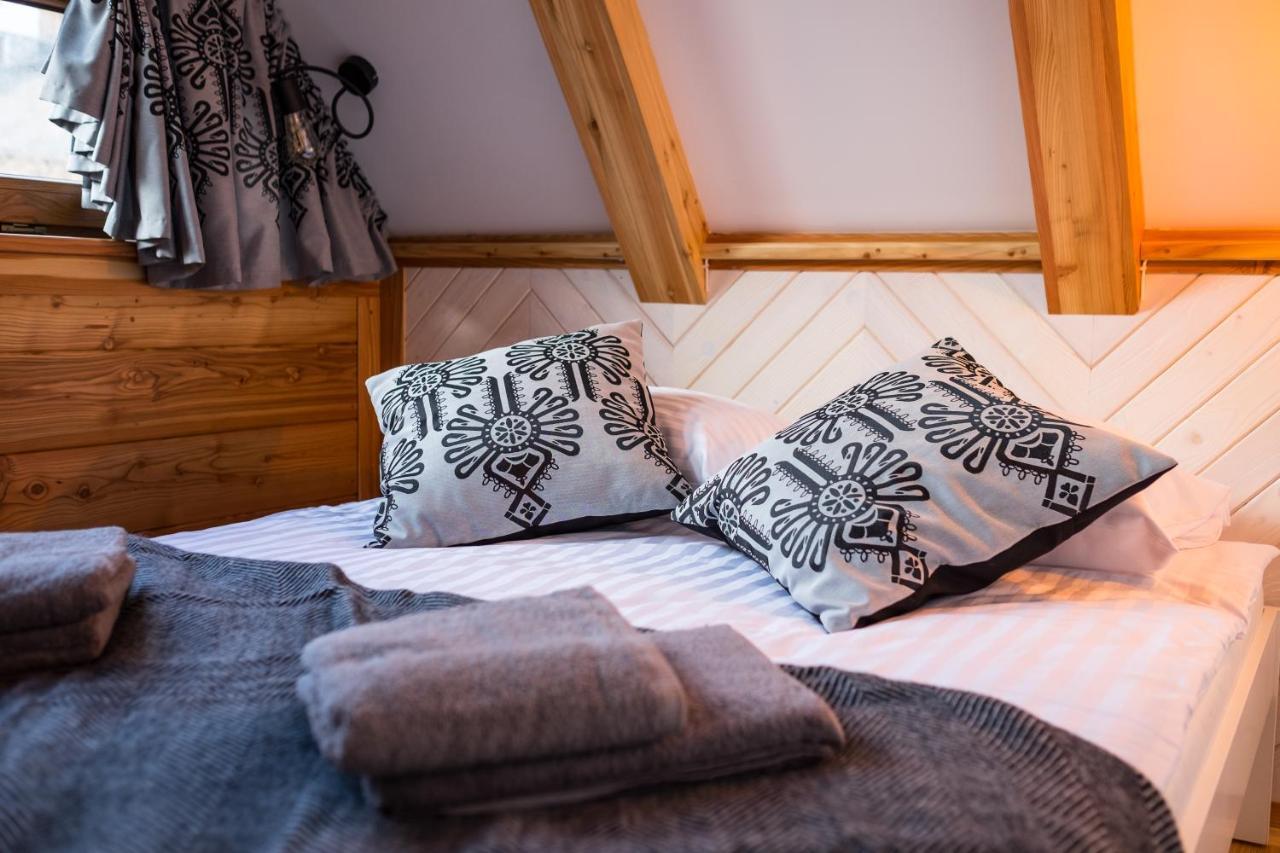 Domek & Apartament Na Ogrodzie Suche Exteriör bild