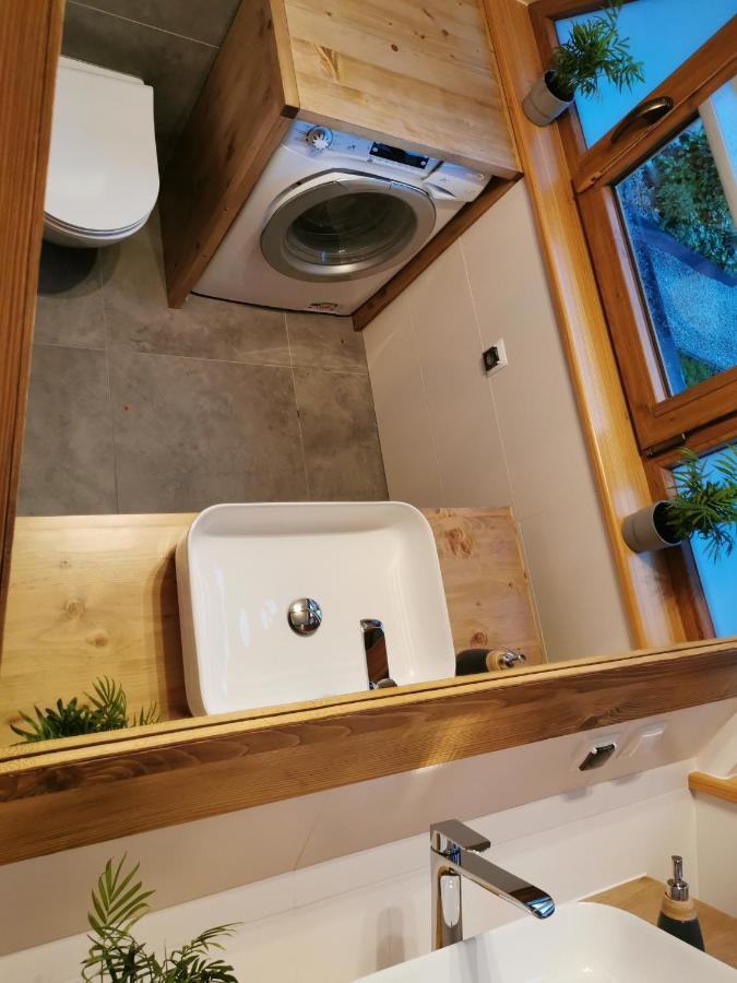Domek & Apartament Na Ogrodzie Suche Exteriör bild